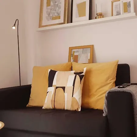 Vainilla Luxury Apartment *